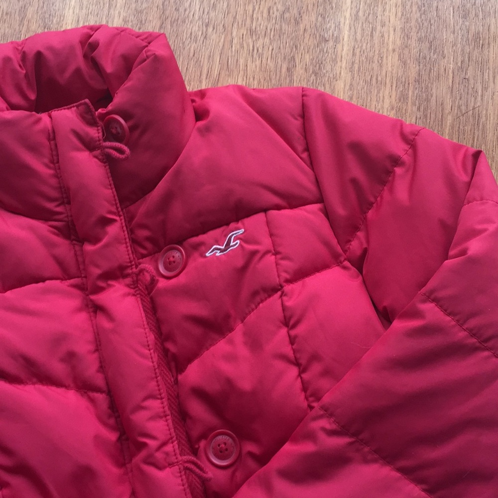 Red hollister puffer jacket